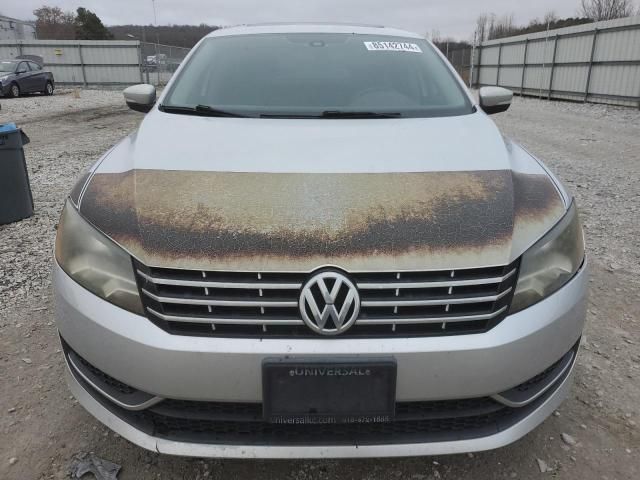 2015 Volkswagen Passat SE