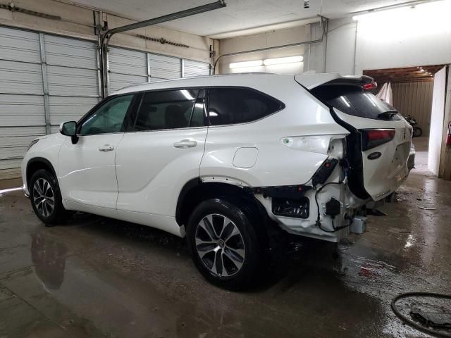 2021 Toyota Highlander XLE