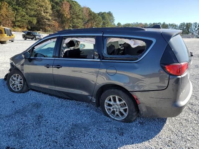 2021 Chrysler Voyager LXI