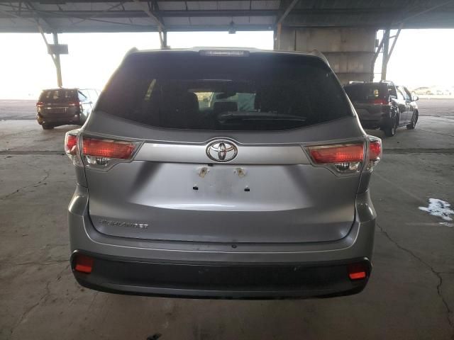 2016 Toyota Highlander LE