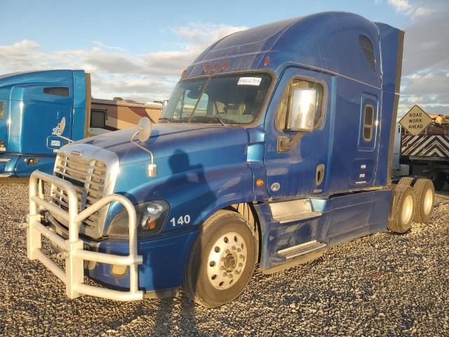 2016 Freightliner Cascadia 125