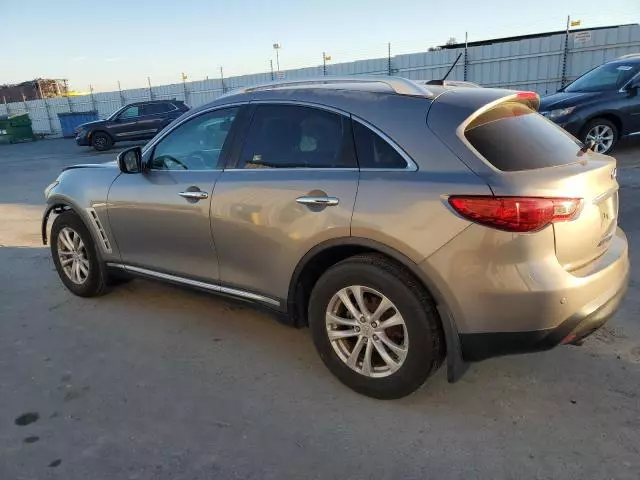 2011 Infiniti FX35