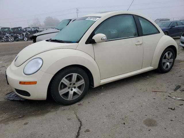 2006 Volkswagen New Beetle 2.5L Option Package 1