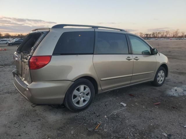 2006 Toyota Sienna CE