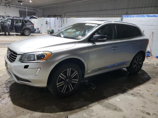 2017 Volvo XC60 T5 Dynamic