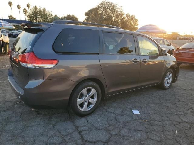 2012 Toyota Sienna LE