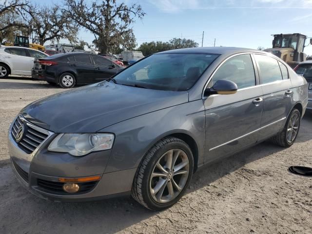 2008 Volkswagen Passat LUX