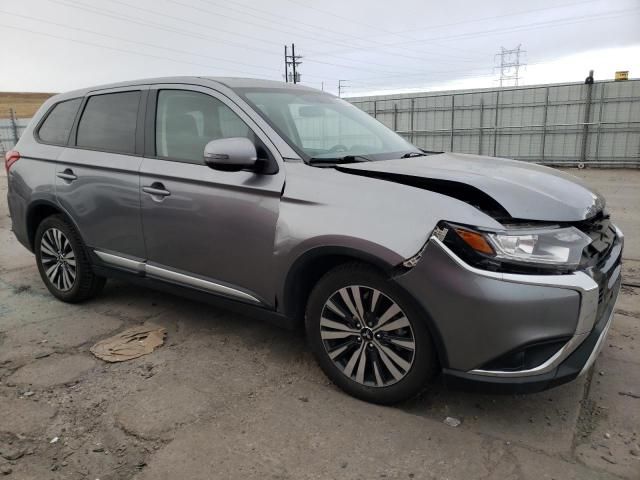 2019 Mitsubishi Outlander SE