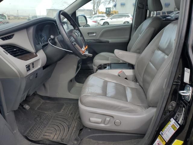 2017 Toyota Sienna XLE