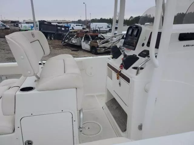 2014 Boat Bayliner