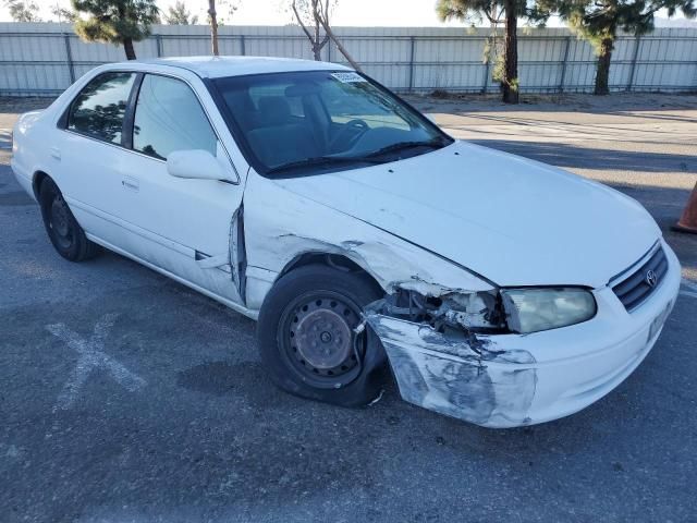 2000 Toyota Camry CE