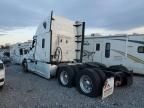 2021 Freightliner Cascadia 126