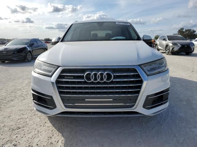 2018 Audi Q7 Premium Plus