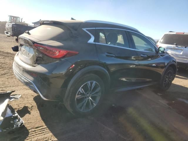 2017 Infiniti QX30 Base