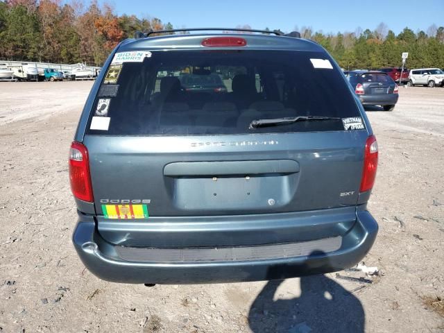 2005 Dodge Grand Caravan SXT