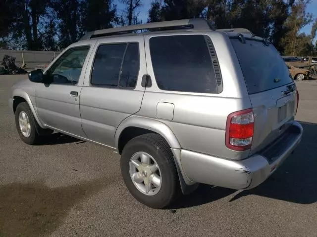 2002 Nissan Pathfinder LE