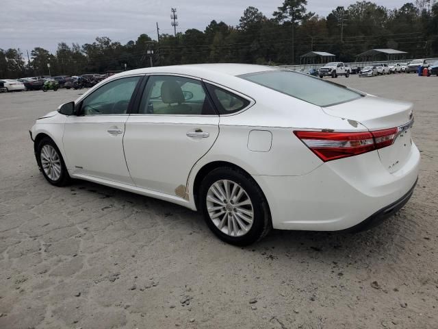 2013 Toyota Avalon Hybrid