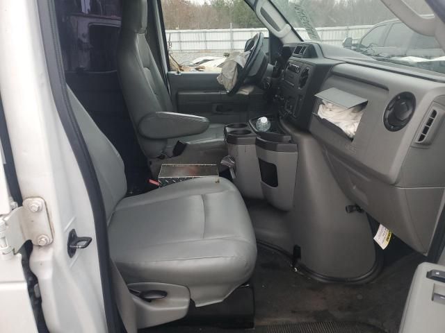 2014 Ford Econoline E150 Van