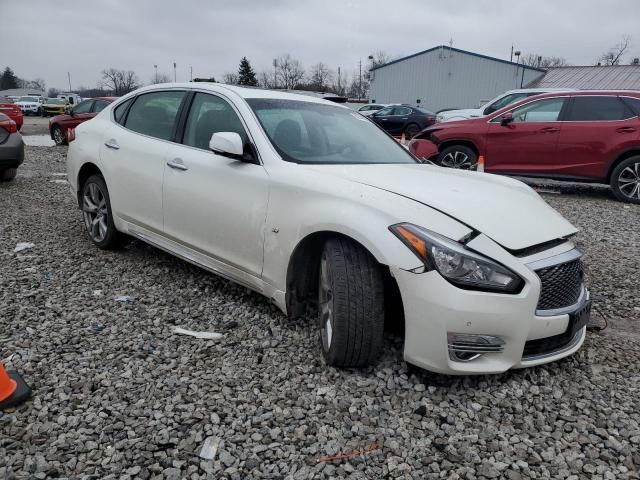 2016 Infiniti Q70 3.7