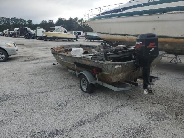 2007 Triton Boat