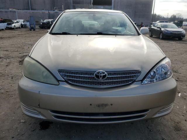 2004 Toyota Camry LE