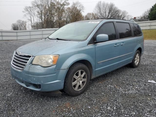 2009 Chrysler Town & Country Touring