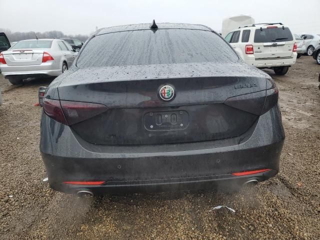 2017 Alfa Romeo Giulia TI Q4