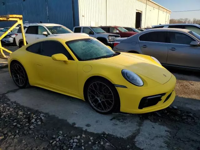 2021 Porsche 911 Carrera