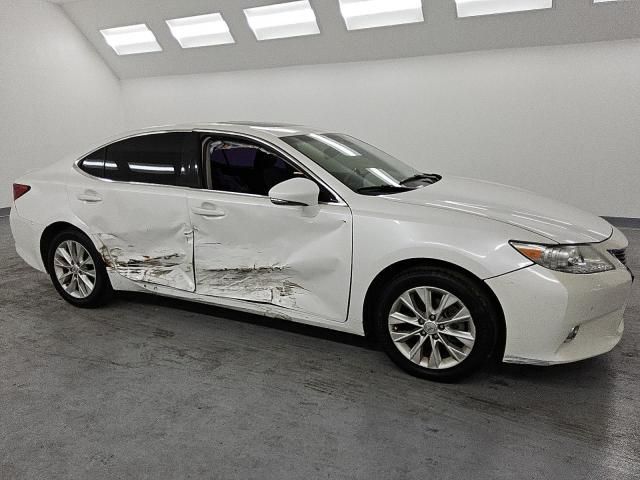 2015 Lexus ES 300H