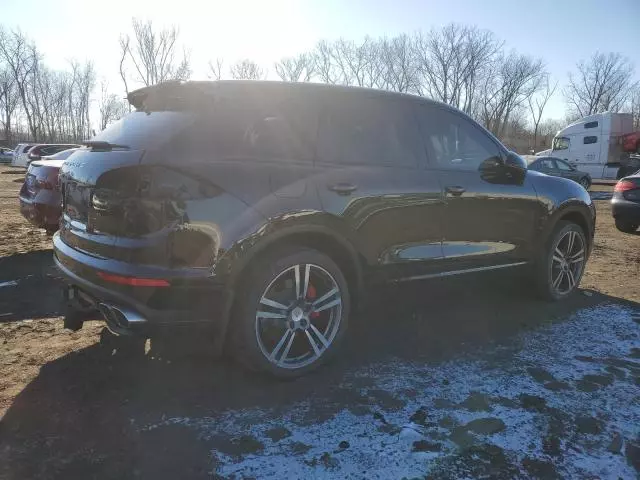 2015 Porsche Cayenne Turbo