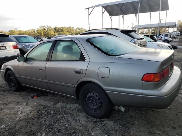 2000 Toyota Camry CE