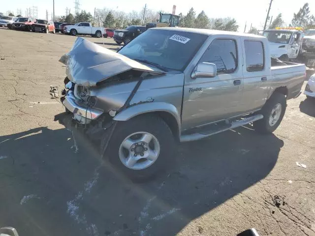 2000 Nissan Frontier Crew Cab XE