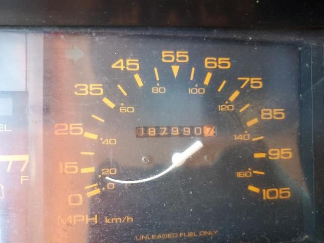 1989 Nissan D21 Short BED