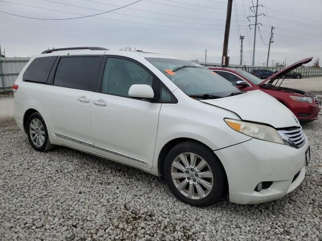 2011 Toyota Sienna XLE