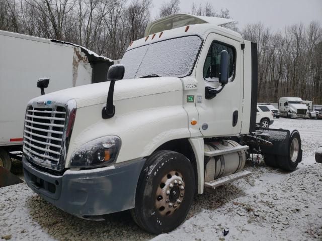 2018 Freightliner Cascadia 125