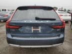 2022 Volvo V90 Cross Country B6 Inscription