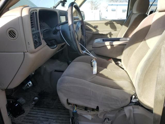 2004 GMC Sierra K2500 Heavy Duty