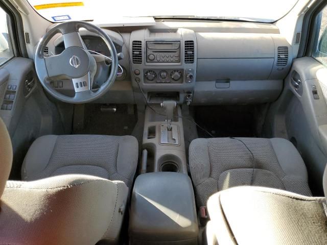 2005 Nissan Frontier Crew Cab LE