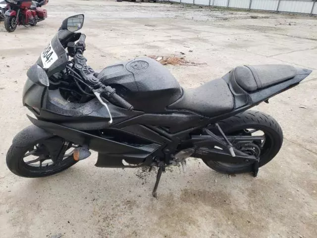 2024 Yamaha YZFR3 A