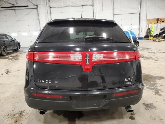 2017 Lincoln MKT