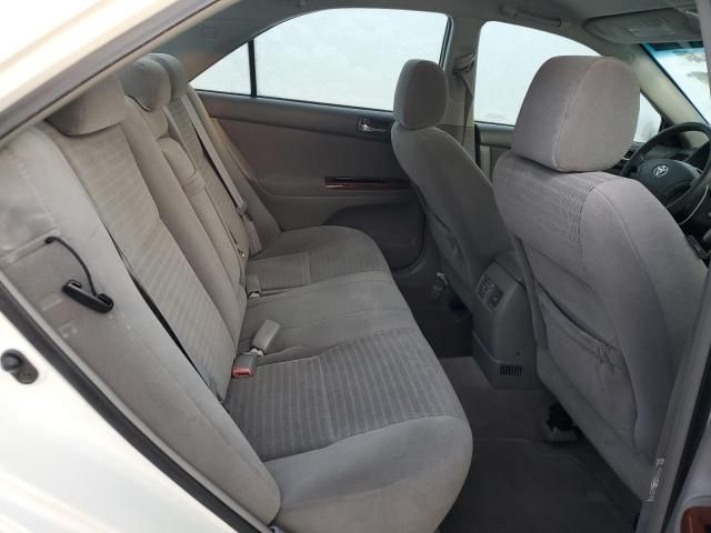 2005 Toyota Camry LE