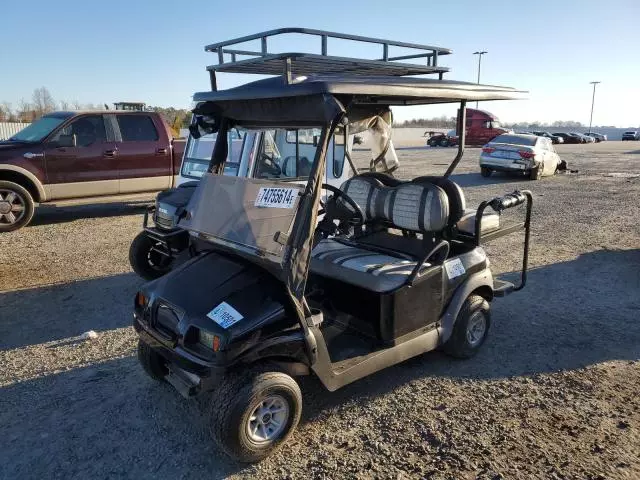 2010 Golf Cart