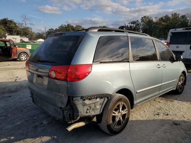 2009 Toyota Sienna CE