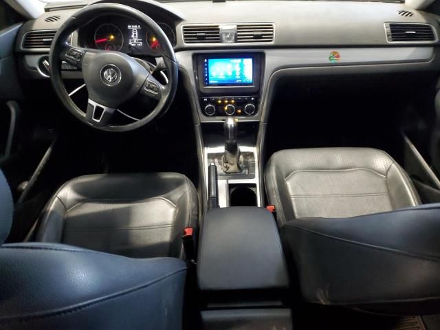 2012 Volkswagen Passat SE