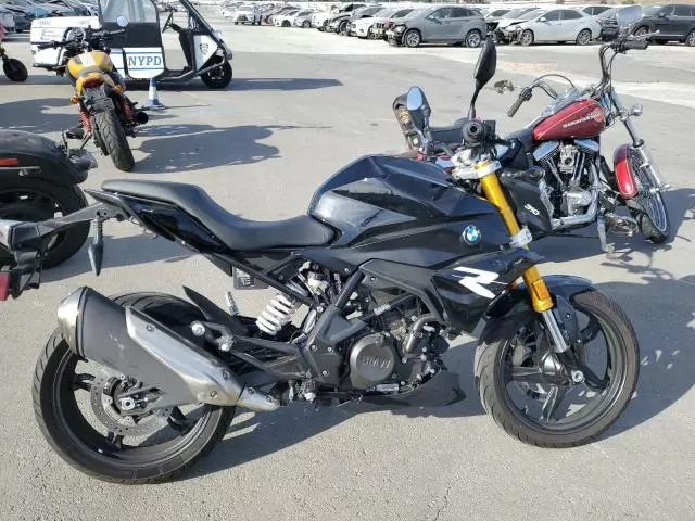 2023 BMW G310 R