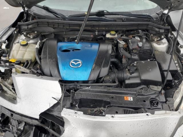 2013 Mazda 3 I