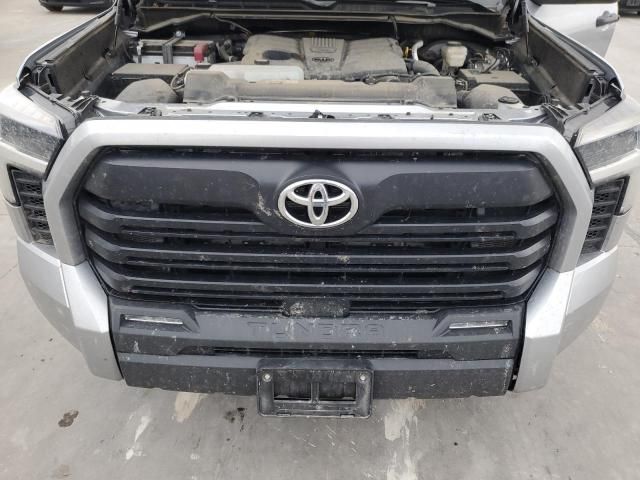 2024 Toyota Tundra Crewmax SR