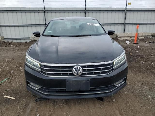 2018 Volkswagen Passat SE