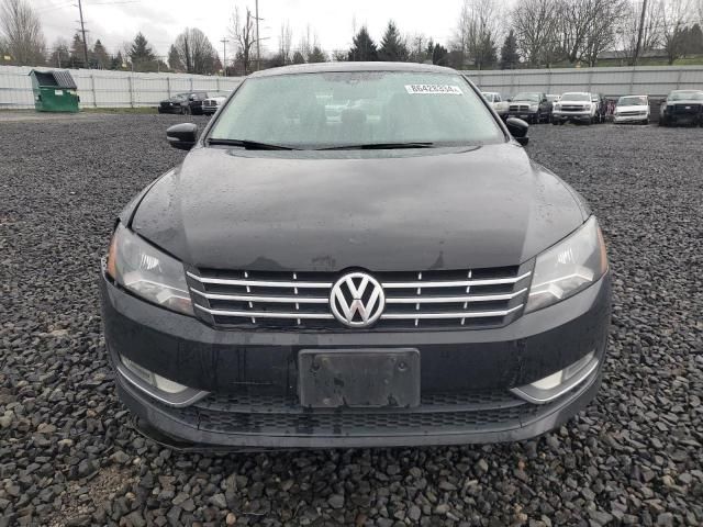 2014 Volkswagen Passat SEL