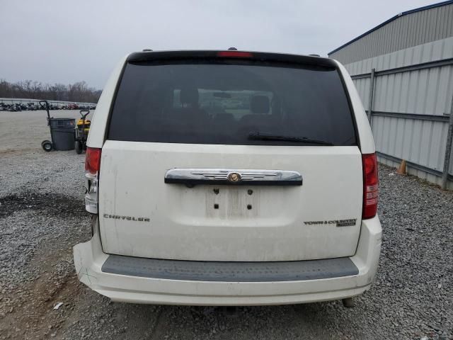 2009 Chrysler Town & Country Touring